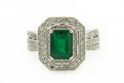 Estate White Gold Diamond and Emerald Ring 