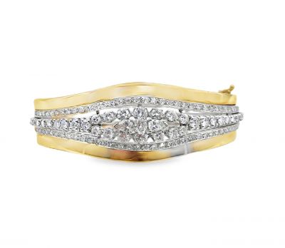 Vintage Yellow Gold Diamond Bangle Bracelet