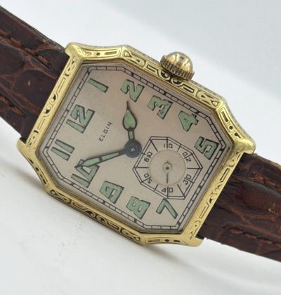 Elgin Large 14K Yellow Gold Rectangular Wristwatch, Circa 1930–1931