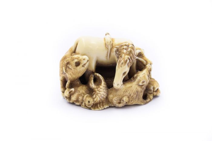 Netsuke Horse Whit Animals 0622