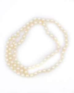 Contemporary Endless Pearl Necklace; No Clasp