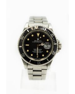 MK Personal Collection Men's Rolex Steel Submariner Wristwatch Ref 16800 Circa 1985.