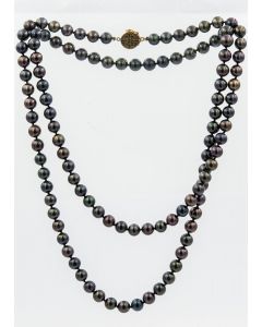 Estate Black Cultured Single Strand Design Pearl Necklace 