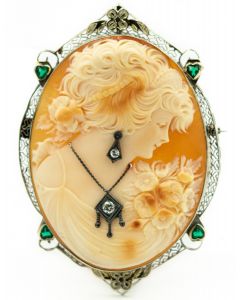 Art Deco White Gold Carved Shell Cameo Brooch/Pendant