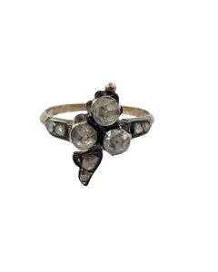 Estate Antique Diamond Clover Ring 