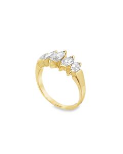Estate Vintage Yellow Gold and Diamond Ring 