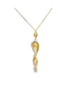 18k Yellow Gold and Diamond Italian Horn with Chain