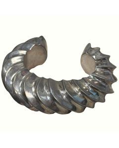 Patricia Von Musulin Twisted Sterling Silver Cuff – Sculptural Modernist Design.