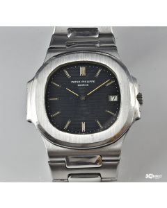 MK Personal Collection Ultra Rare Steel Jumbo Patek Philippe Nautilus 3700/1 Wristwatch Circa 1977