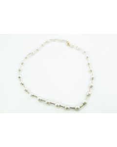 Contemporary Yellow Gold and Pearl Necklace 